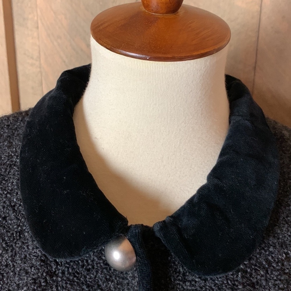 Astrifa Wool blend Bavarian jacket with velvet collar and trim Size 42 = Medium - Picture 5 of 13